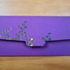 Envelope indiano de luxo estampa de pavões roxo