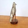 Adorno decorativo indiano base com pássaro dourado artesanal 21cm