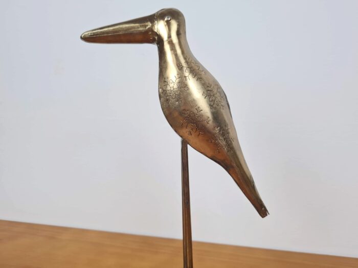 Adorno decorativo indiano base com pássaro dourado artesanal 31cm