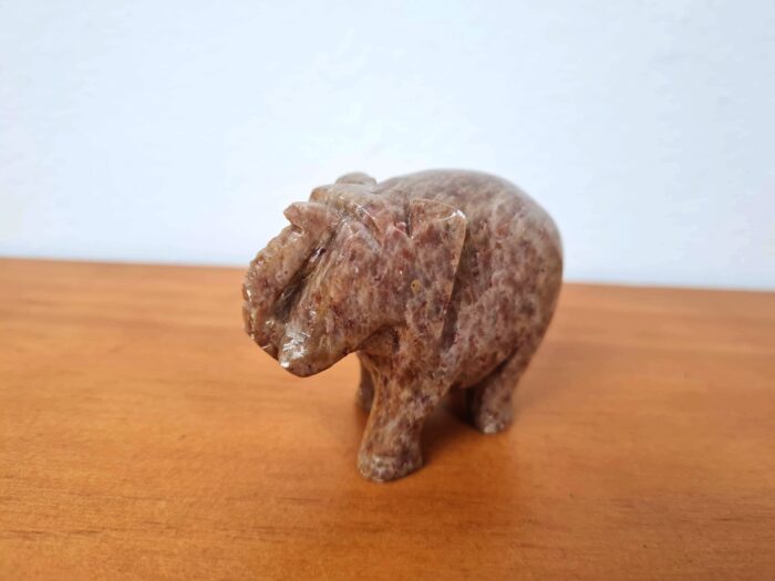 Elefante indiano de pedra lapidada 6cm