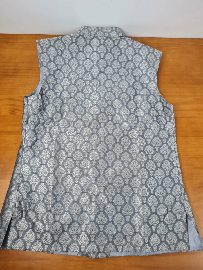 Conjunto noivo indiano 3 peças (e lindo colete Jacquard estampa clássica)