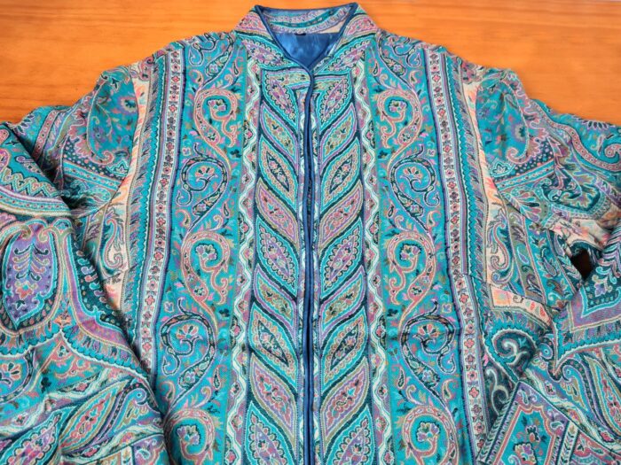 20230407_175437 Jodhpuri Suit Majestic Paisley paletó indiano estampado verde e color