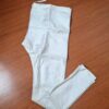 Conjunto completo de vestuário para noivo em casamentos indianos