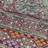 Sari indiano de seda luxuoso para noivas vermelho e dourado bordado e pedrarias