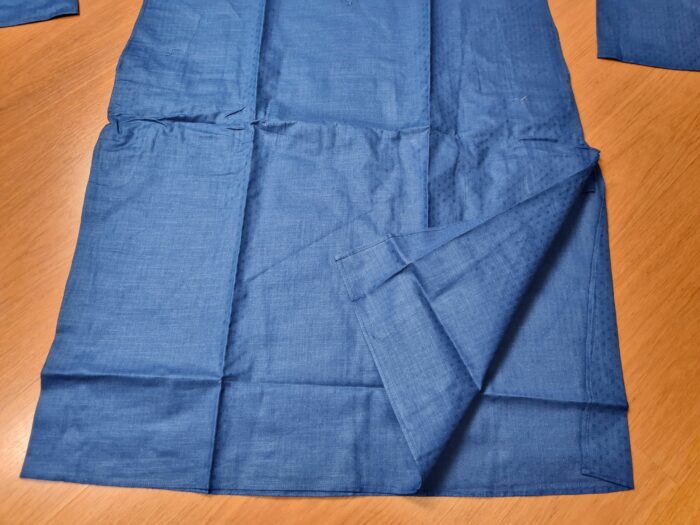 Kurta de algodão (bata masculina longa) azul com bordados