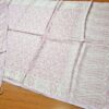 Echarpe indiana algodão com viscose dupla face estampa de arabescos rosa e offwhite