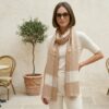 Pashimina indiana de cashmere estampa paisleys creme e tons de nude