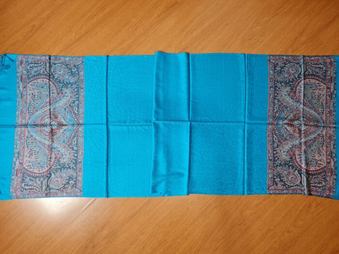 20230718_184719 Pashimina indiana lisa e estampada de viscose com franjas turquesa