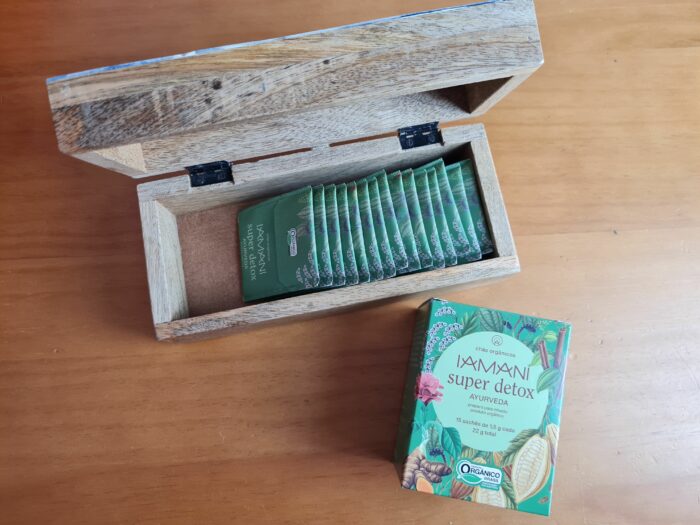 KIT Caixa de Chás com chá Funcional Orgânico Super Detox Ayurveda Iamaní