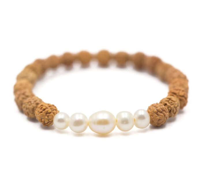 pulseira rudraksha com pedras naturais de pérolas