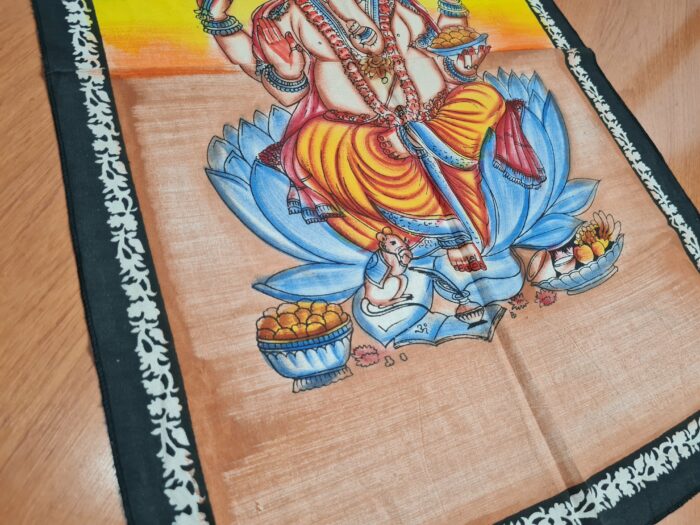 Painel de tecido Coleção Especial pintado à mão Ganesha 90cm