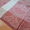 Pashimina indiana de cashmere estampa paisleys de creme e vinho