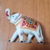 Elefante de metal esmaltado com técnica Cloisonné branco azul color 10cm II