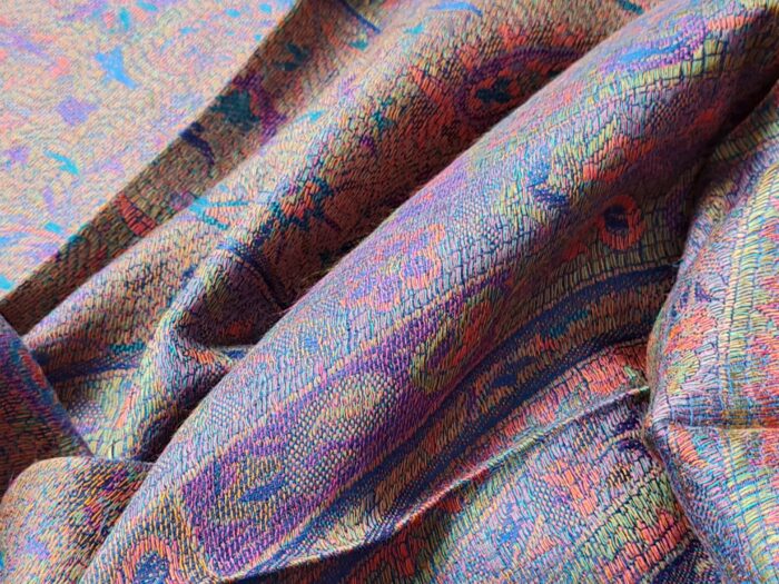 Echarpe indiana algodão com viscose estampa floral azul e coloridos
