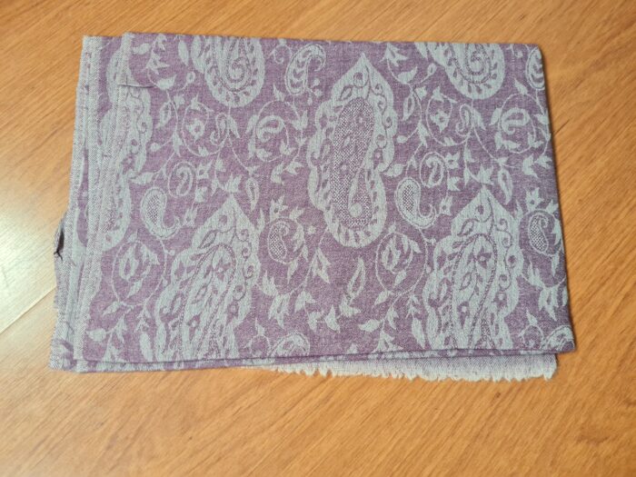 Pashimina indiana de cashmere estampa paisleys uva
