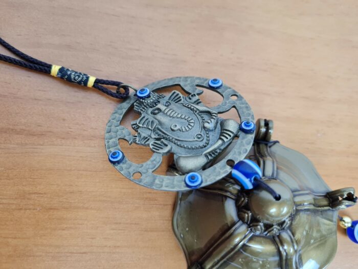 Sino dos ventos de metal com imagem de Ganesha e pedras de Olho Grego 55cm