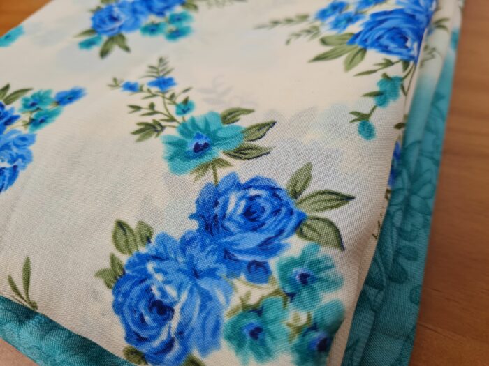 Sari indiano viscose com estampa floral bege e azul