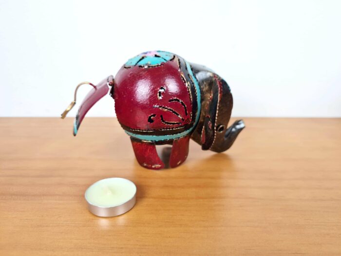 Elefante decorativo e porta velas de latão pintado a mão 12cm