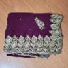 Sari indiano de seda luxuoso bordô com bordados e pérolas