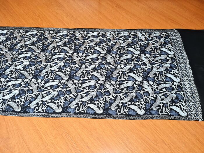 Xale de Cashmere Pashmina 100% bordado com fios de seda preto e cinza