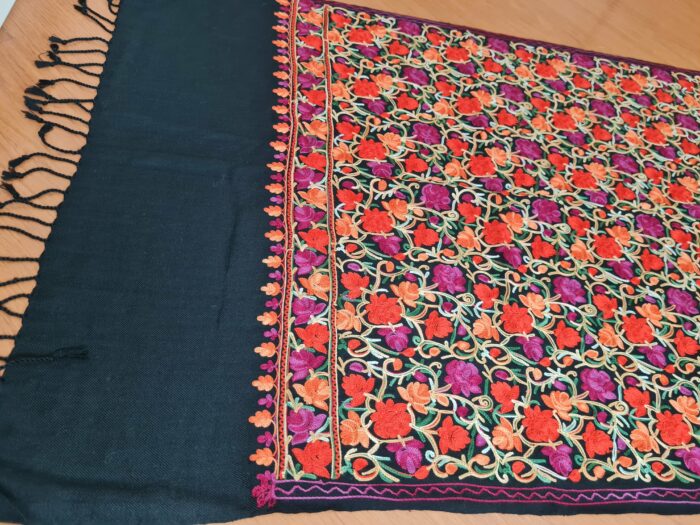 Xale de Cashmere Pashmina 100% bordado com fios de seda preto e colorido