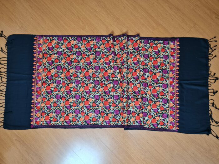 Xale de Cashmere Pashmina 100% bordado com fios de seda preto e colorido