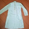 Kurta (bata masculina longa) verde claro tecido nobre com detalhe dourado