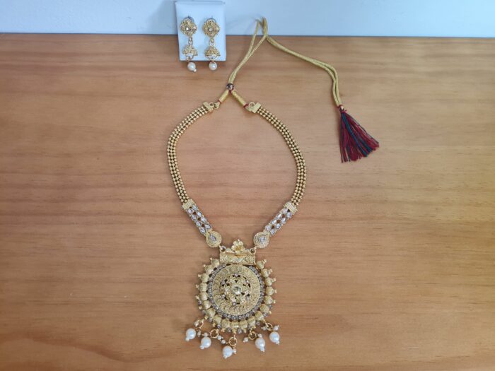 Conjunto de semi joia clássica indiana dourado colar mandala e brincos