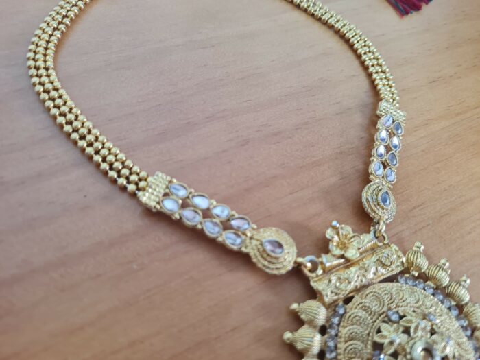Conjunto de semi joia clássica indiana dourado colar mandala e brincos
