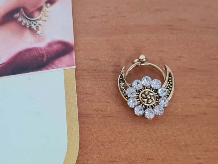 20240719_132618 Nose ring floral dourado com pedras strass