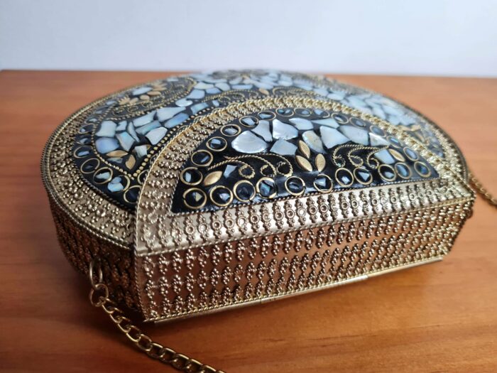 Bolsa indiana rígida de metal com mosaico de pedras naturais madrepérolas IIII