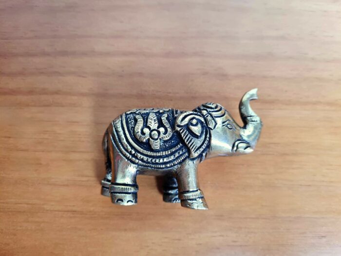elefante pequeno de metal 8cm
