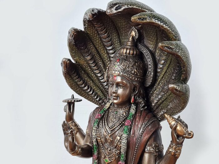 Estátua do Deus Vishnu da Veronese Design 32cm