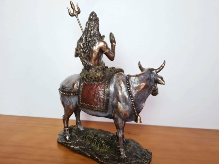 Estátua de Deus Shiva e Nandi 22cm by Veronese Design