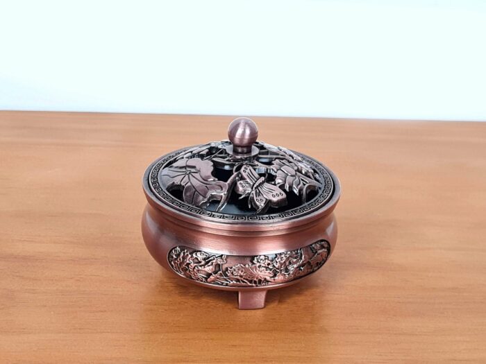 20241017_232344 Incensário turíbulo de mesa design floral lótus e borboleta rosé