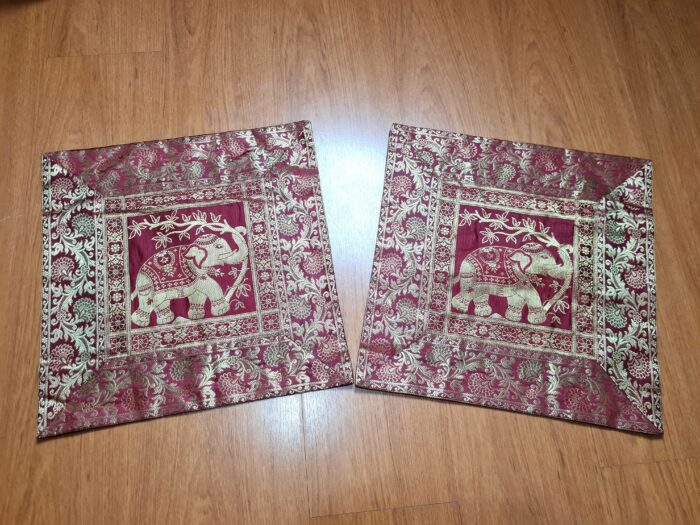 Duo de Capas de almofada indiana de elefantes vermelho vinho