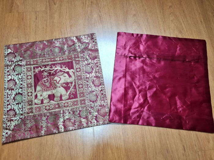 Duo de Capas de almofada indiana de elefante vermelho vinho