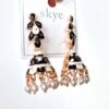 Brinco indiano Meenakari Jhumka preto com pérolas