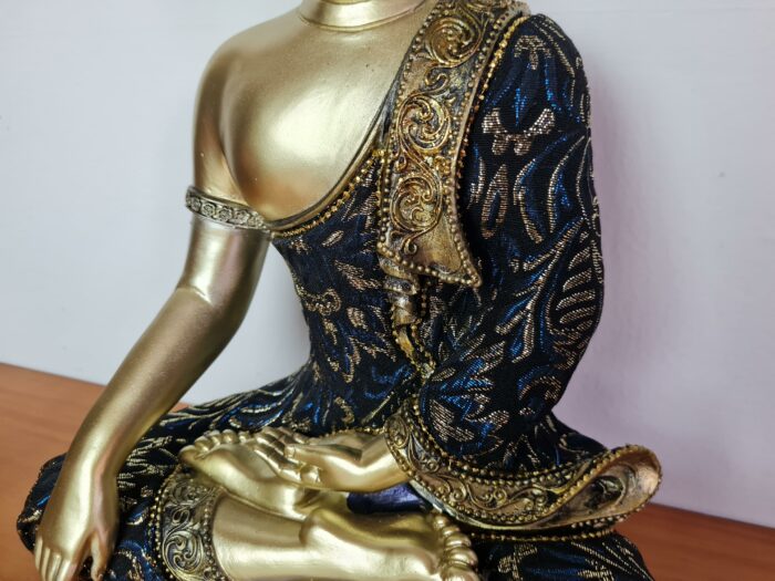 20250211_152059 Estátua de Buda tailandês pintura especial e vestuário de tecido real 34cm
