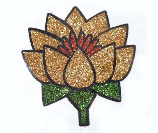 Tatuagem indiana de flor com glitter dourada II
