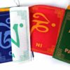 Bandeiras tibetanas veludo do mantra "Om Mani Padme Hum" (19cm x 13cm)