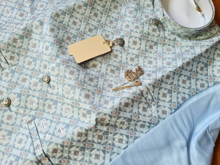 Conjunto 3 peças Kurta com Nehru Jacket e Churidar para casamentos indianos azul claro