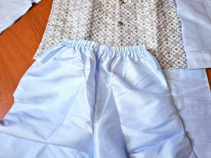 Conjunto 3 peças Kurta com Nehru Jacket e Churidar para casamentos indianos azul claro