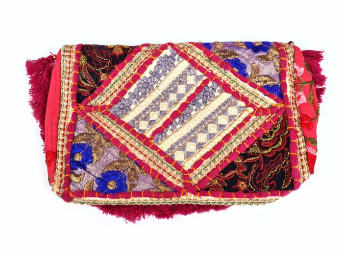 Bolsa indiana Banjara 100% bordada a mão rosa e coloridos