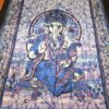 20250414_112404 Colcha indiana ou painel de algodão estampa de Ganesha azul e lilás 2,10m