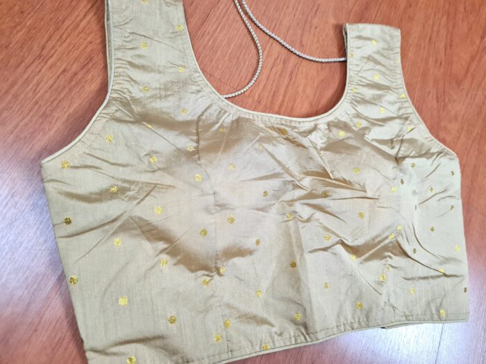 Choli para usar com Sarees dourado com laço nas costas