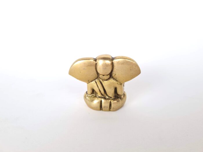 Estátua Mini do Deus Ganesha em metal brass com doce laddu nas mãos 3cm