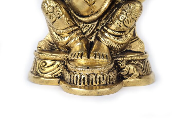 Estátua de Ganesha em Brass com Quatro braços e atributos 14cm