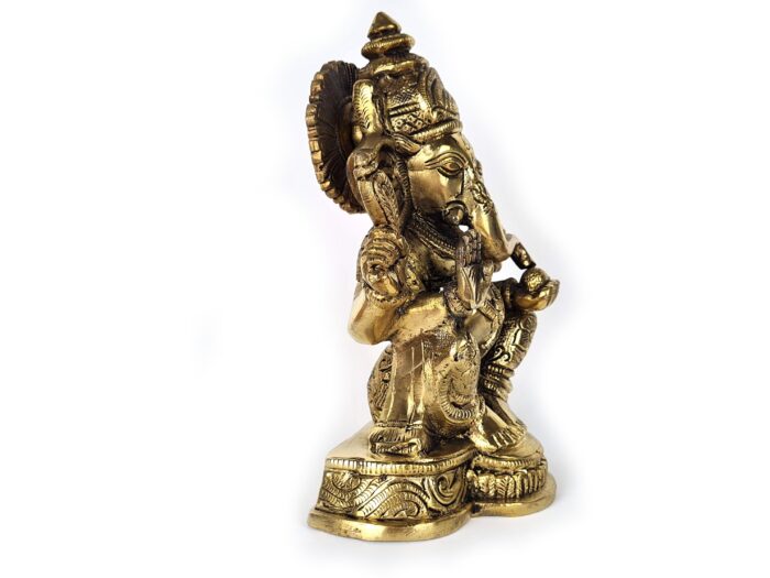 Estátua de Ganesha em Brass com Quatro braços e atributos 14cm