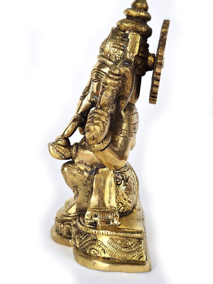 Estátua de Ganesha em Brass com Quatro braços e atributos 14cm